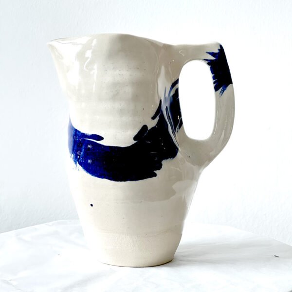 Bulbous Wave Jug