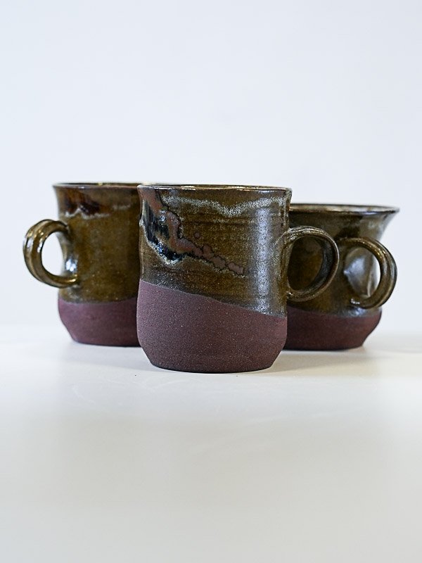 Tasse avec anse 2025 (grès) 24.- chf